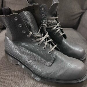 Dr. Martens Mens size 13 RARE!